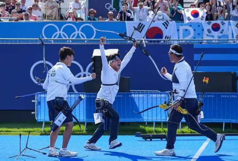 韩国选手获得射箭比赛亚军